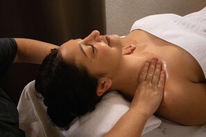 Massage in accommodation
