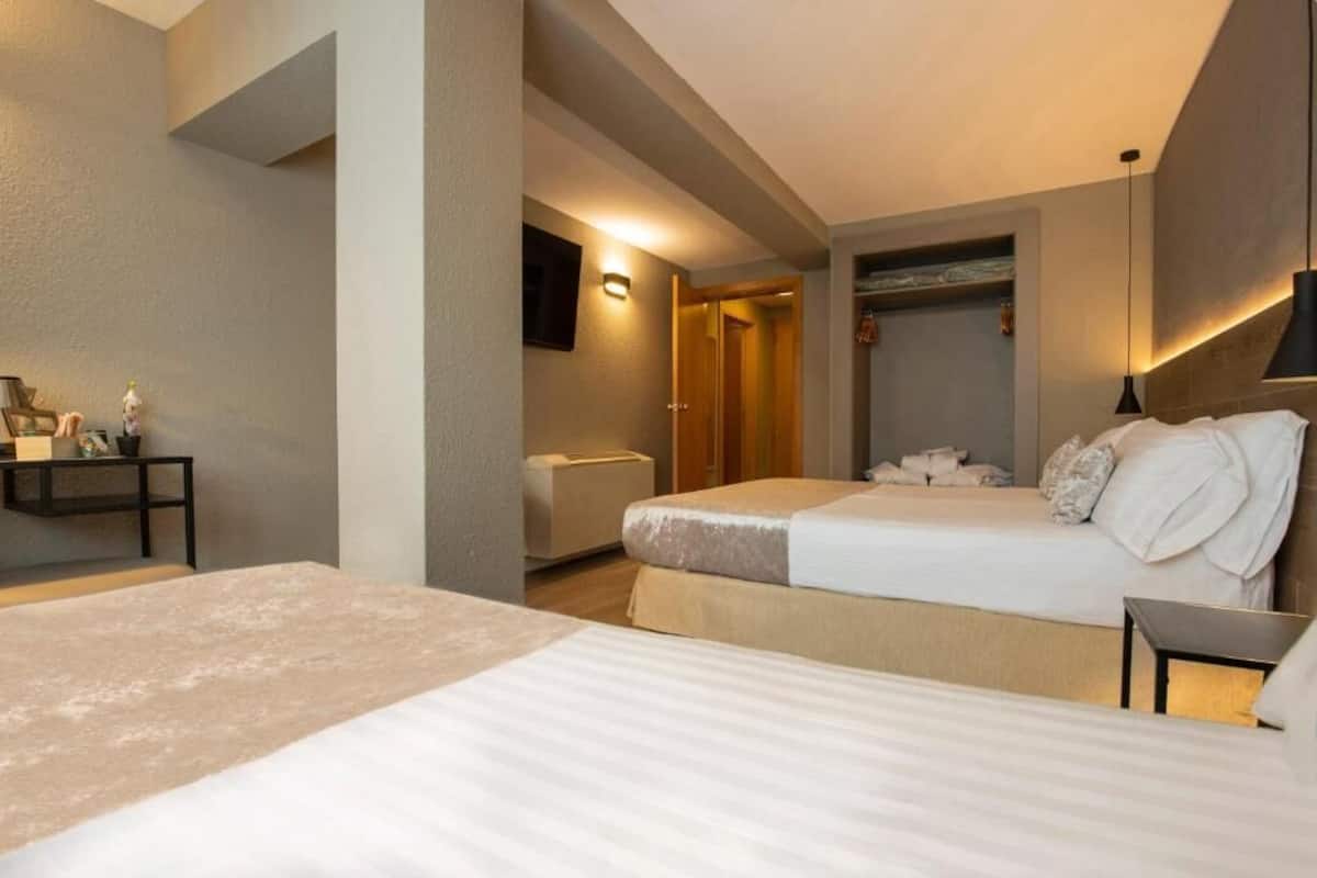Minibar, in-room safe, desk, blackout drapes