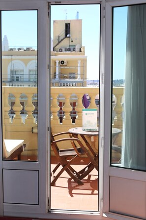Chambre, terrasse (Gran vía) | Vue de la chambre