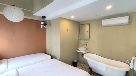 Hotel 1929 - Image 36