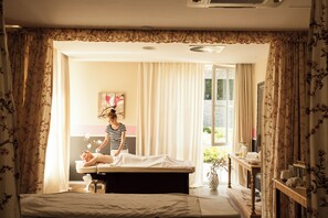 Espace de soins pour les couples, sauna, soins corporels