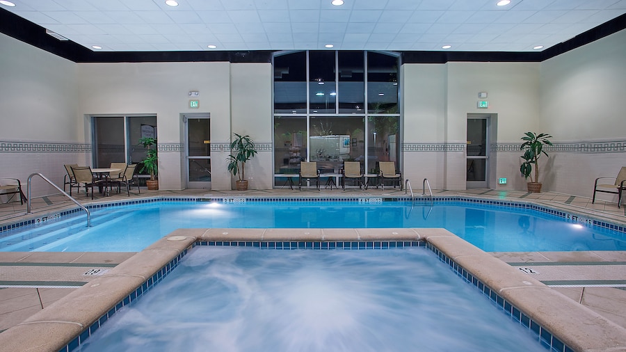 Staybridge Suites Chattanooga Downtown - Convention Center by IHG