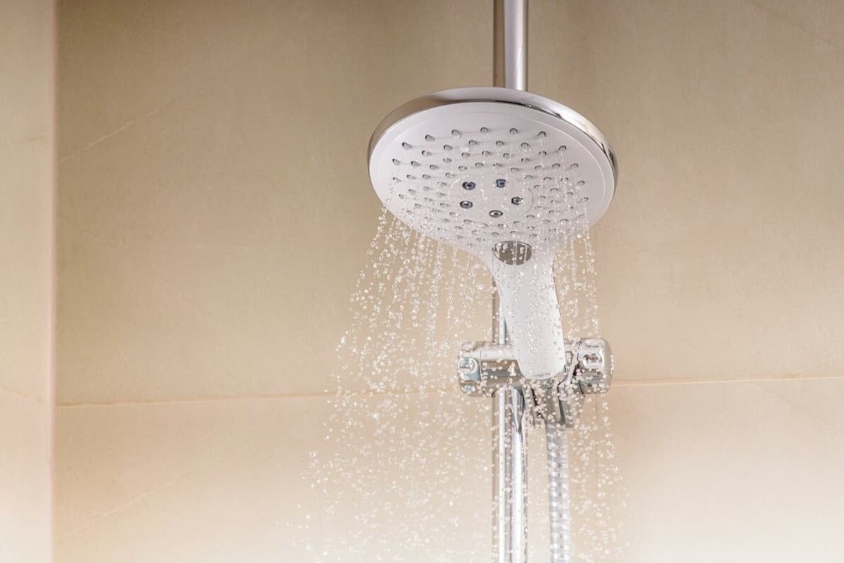 Hand-held showerhead