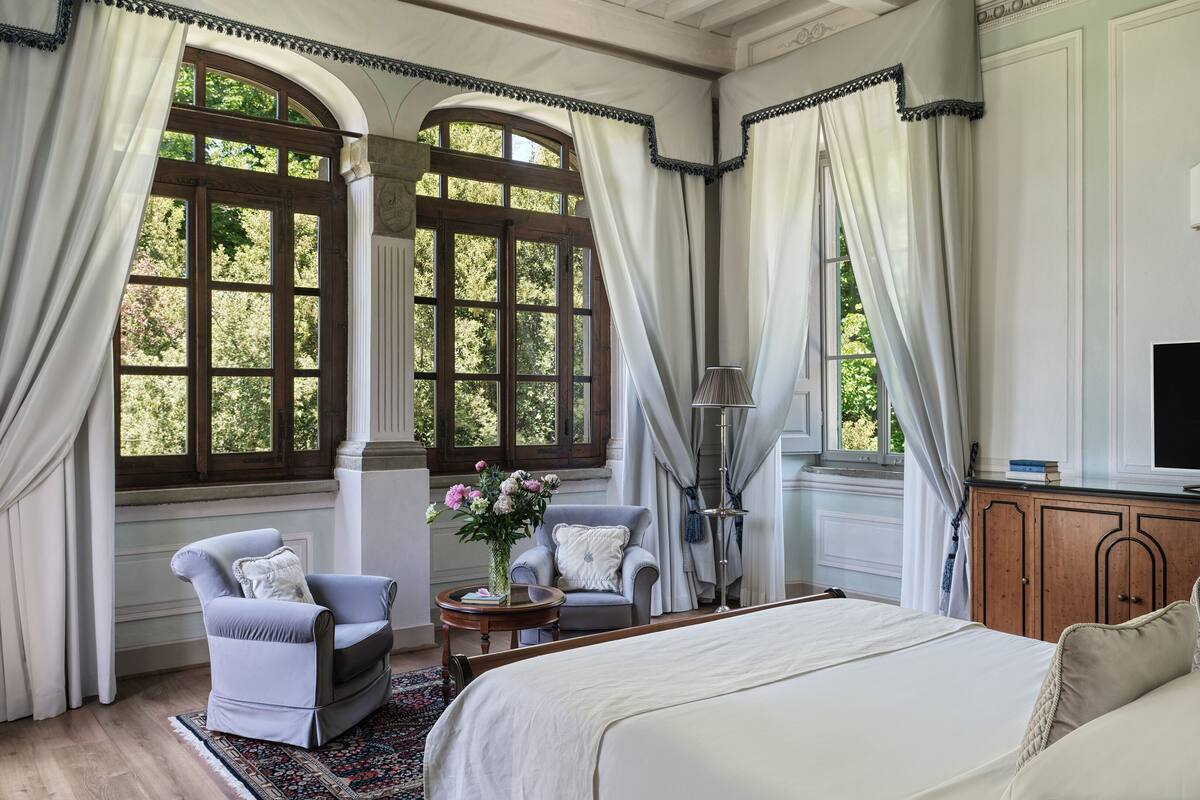 junior suite, 1 queen bed (villa) | 1 bedroom, egyptian cotton sheets, premium bedding, down duvets