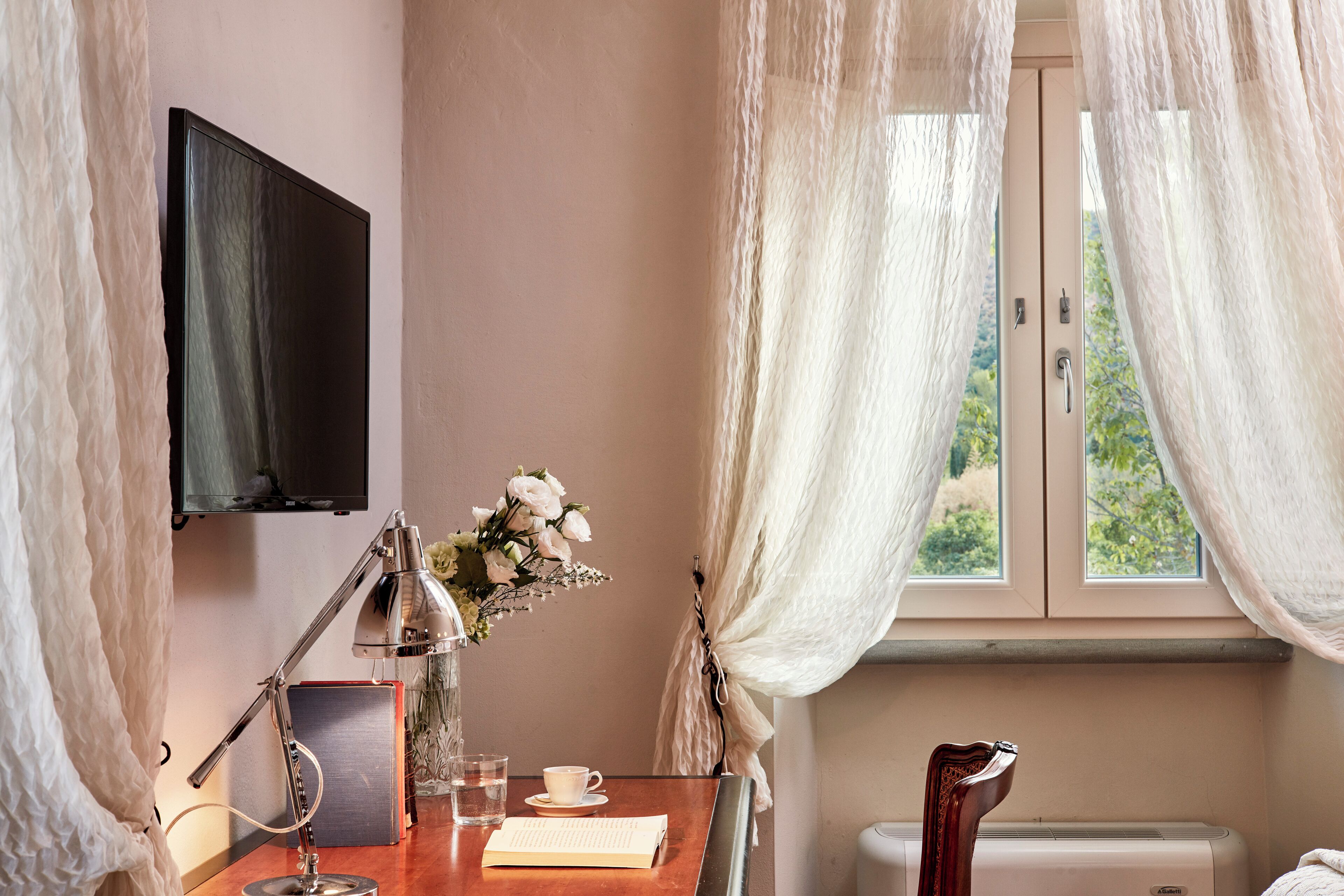 classic double room | 1 bedroom, egyptian cotton sheets, premium bedding, down duvets
