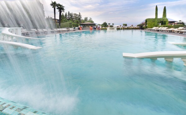 Baignoire à remous extérieure