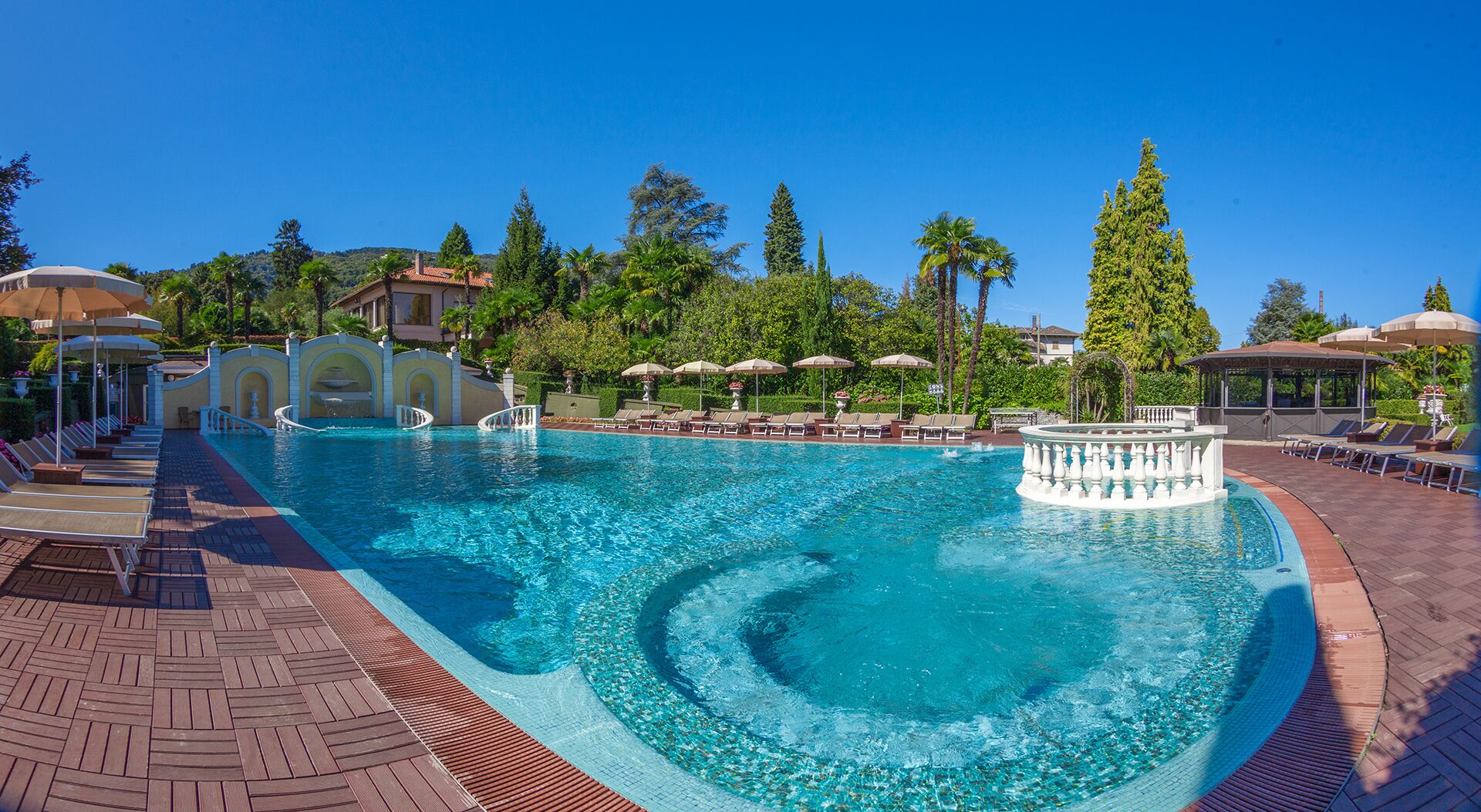 Seasonal outdoor pool