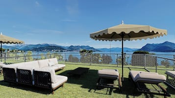 Suite, vista lago, con terrazza | Terrace/patio
