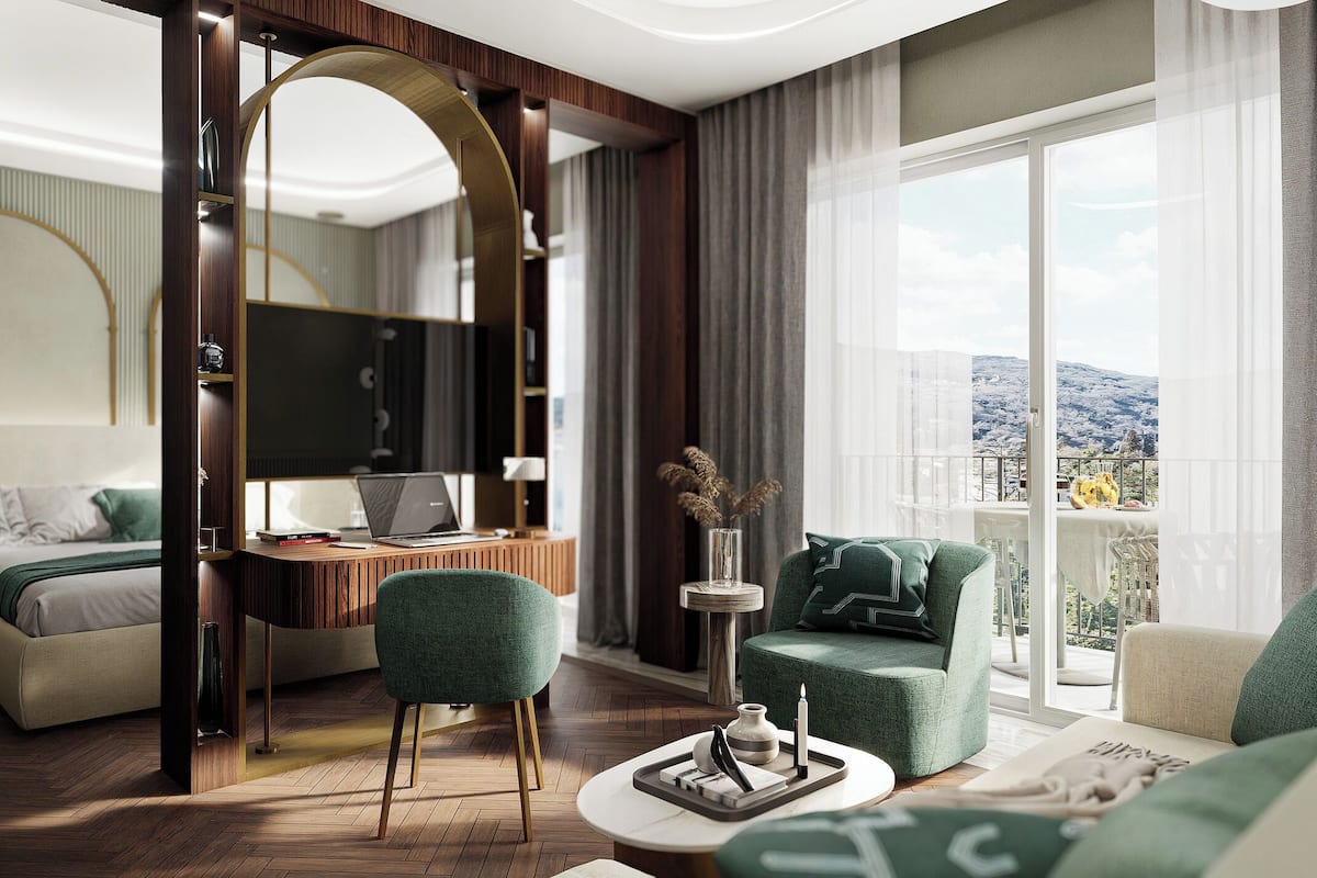 Junior Suite, vista laterale sul lago e sulla piscina | Safe på rommet, wi-fi (inkludert), individuelt innredet og sengetøy