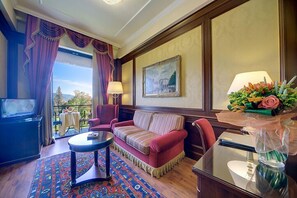 Suite,lake view