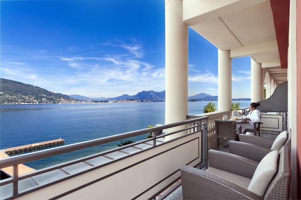 Suite Maxi, lake view | View from room