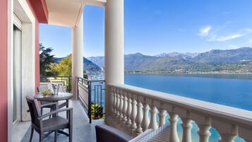 Suite, vue lac | Vue de la chambre