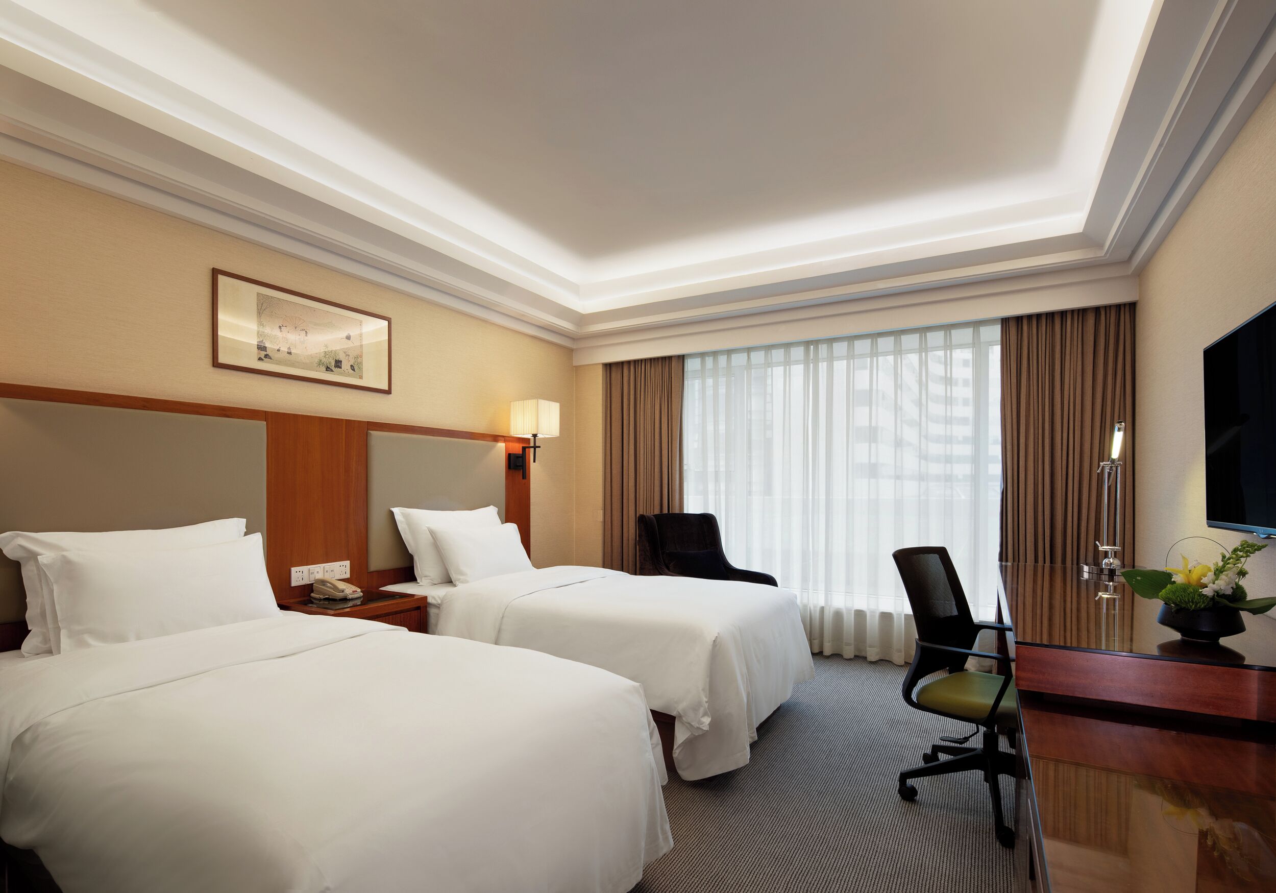 Superior kamer, uitzicht op de stad | Luxe beddengoed, bedden met traagschuimmatrassen, een minibar