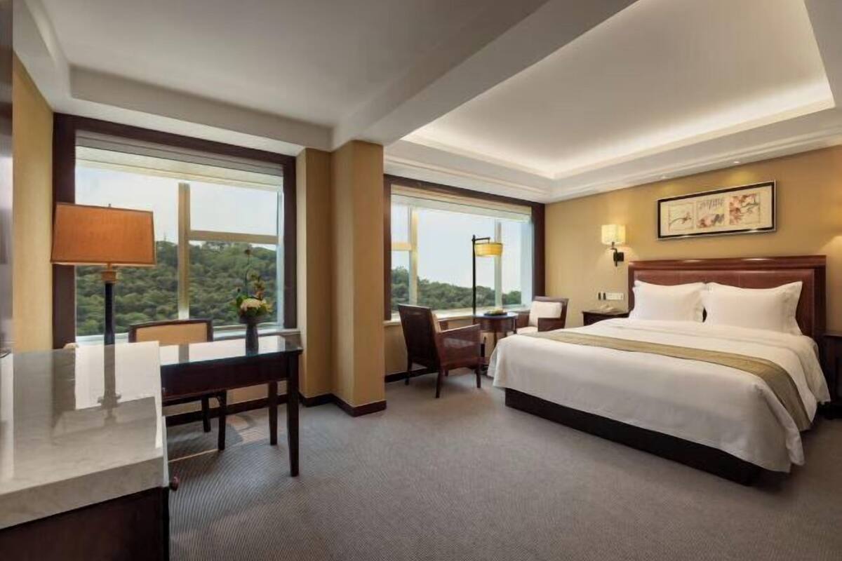 Premium bedding, memory foam beds, minibar, in-room safe