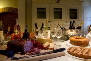 Daily buffet breakfast (EUR 12 per person)