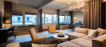 Hotel Maritime