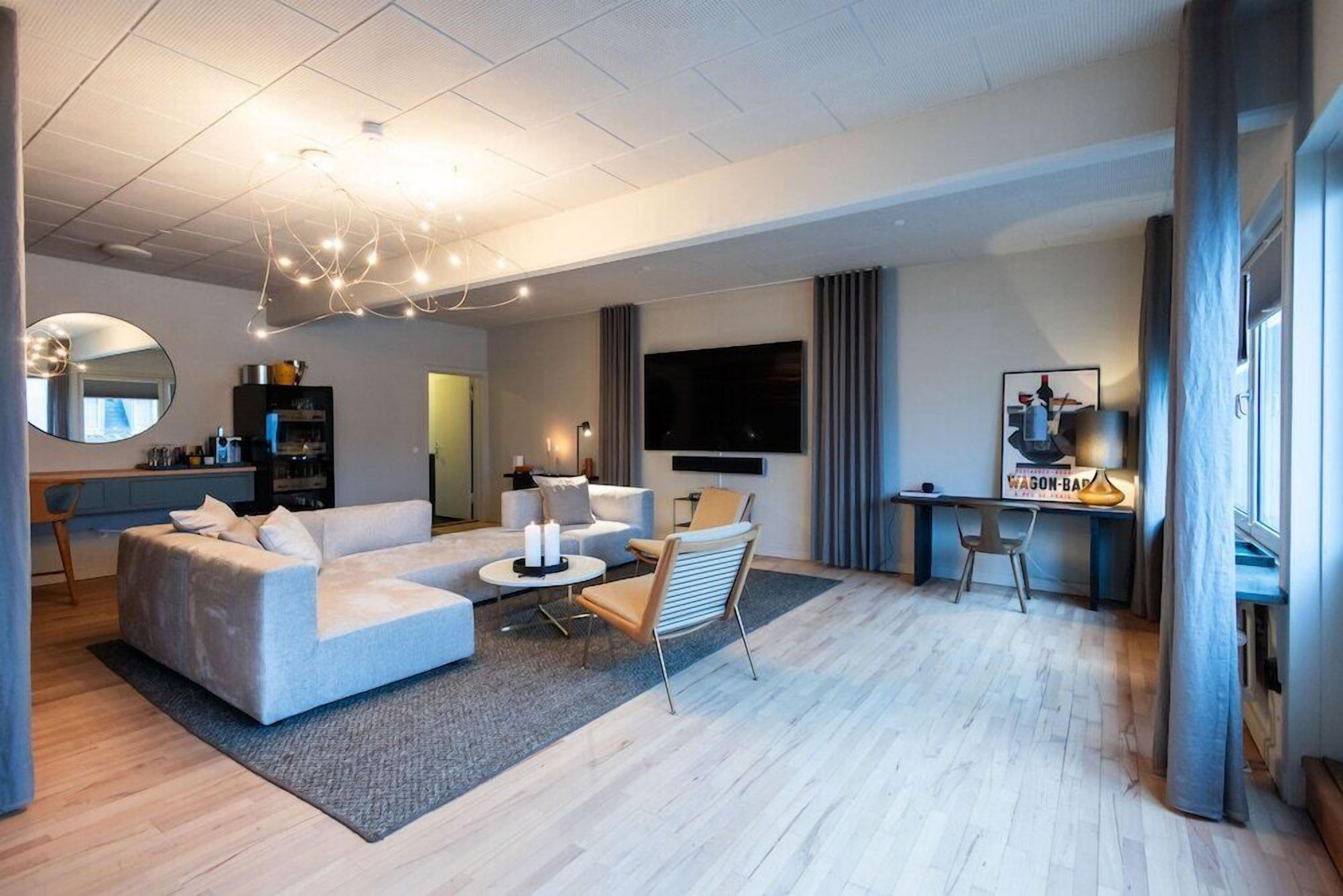 Télévision à écran plat