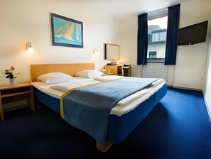 Desk, iron/ironing board, free WiFi