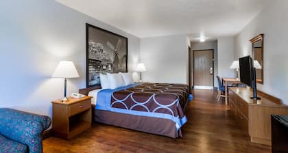 Super 8 by Wyndham Cobleskill NY