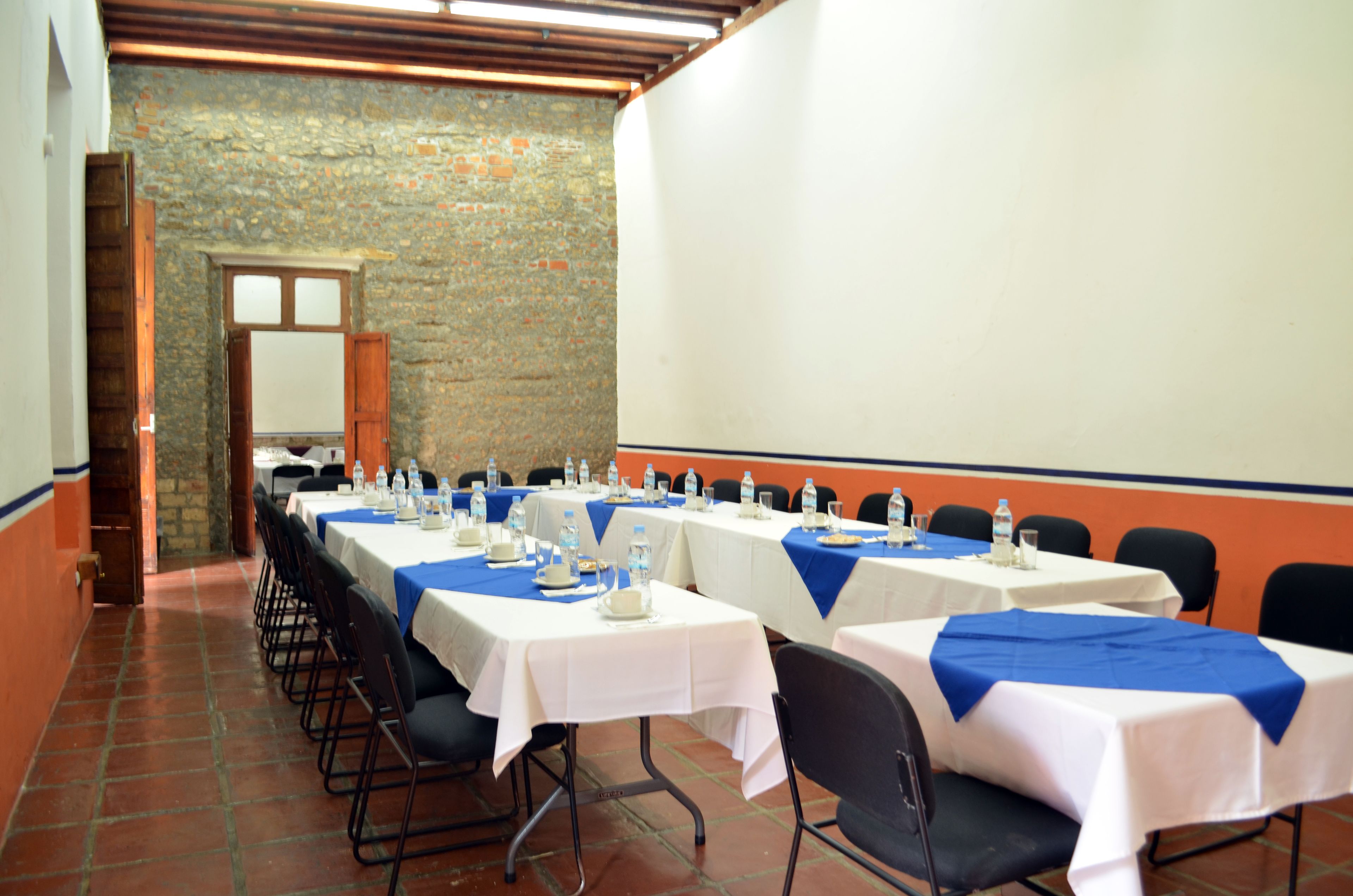 Foto - Howard Johnson by Wyndham Morelia Calle Real