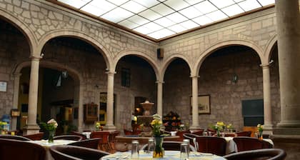 Howard Johnson Calle Real Morelia