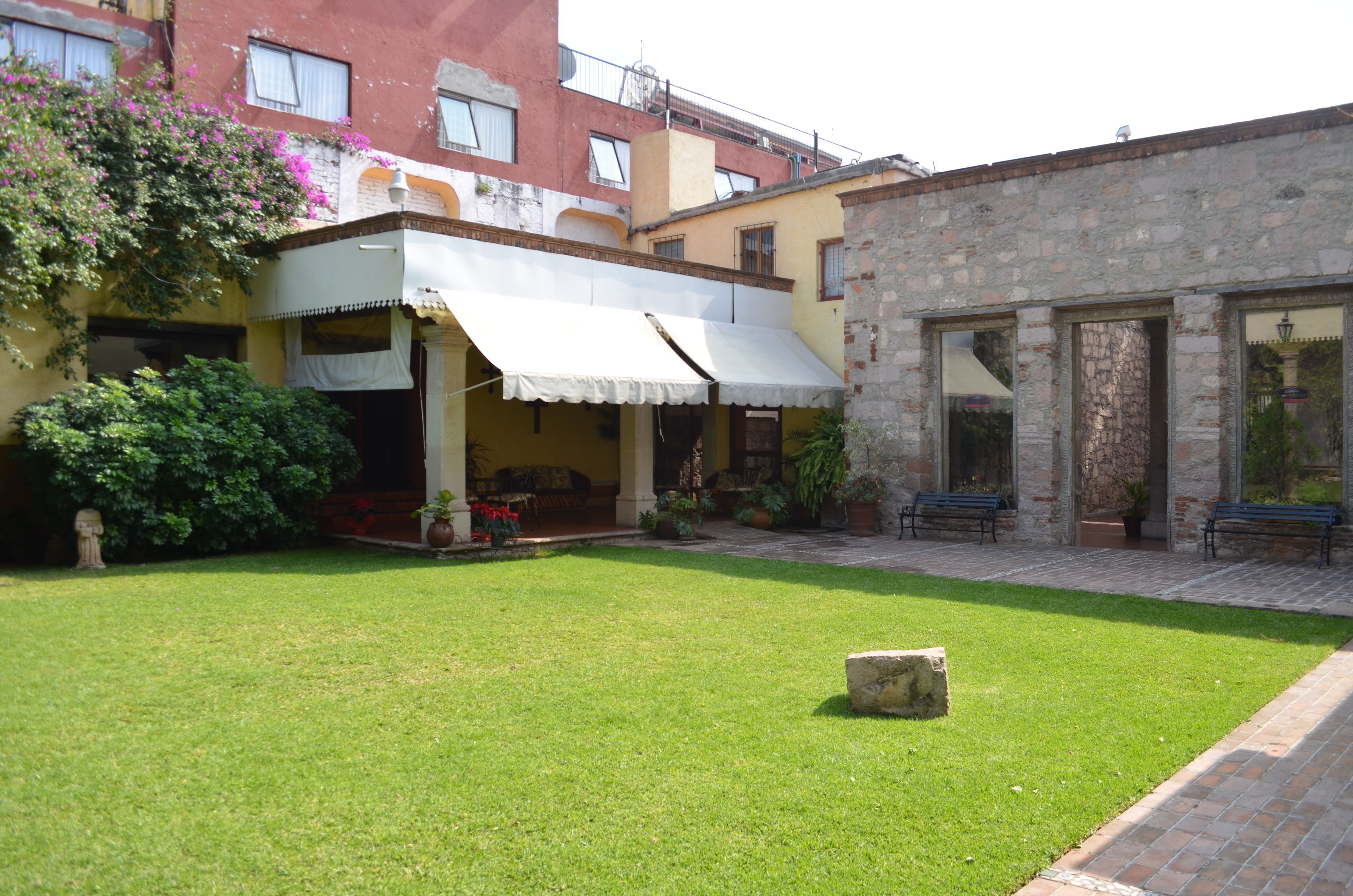 Foto - Howard Johnson by Wyndham Morelia Calle Real