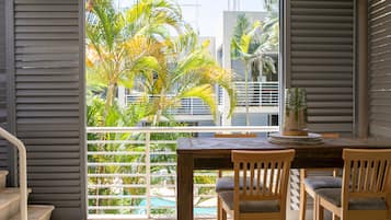 Oasis Penthouse Suite | Balcony view