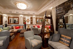Bar (on property) - Swiss Diamond Hotel & SPA (Vico Morcote)