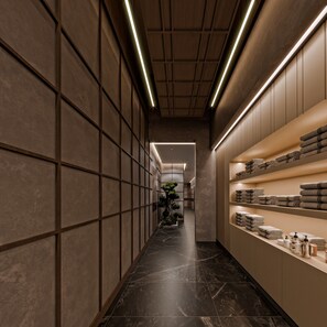 Couples treatment room(s), sauna, hot tub, steam room