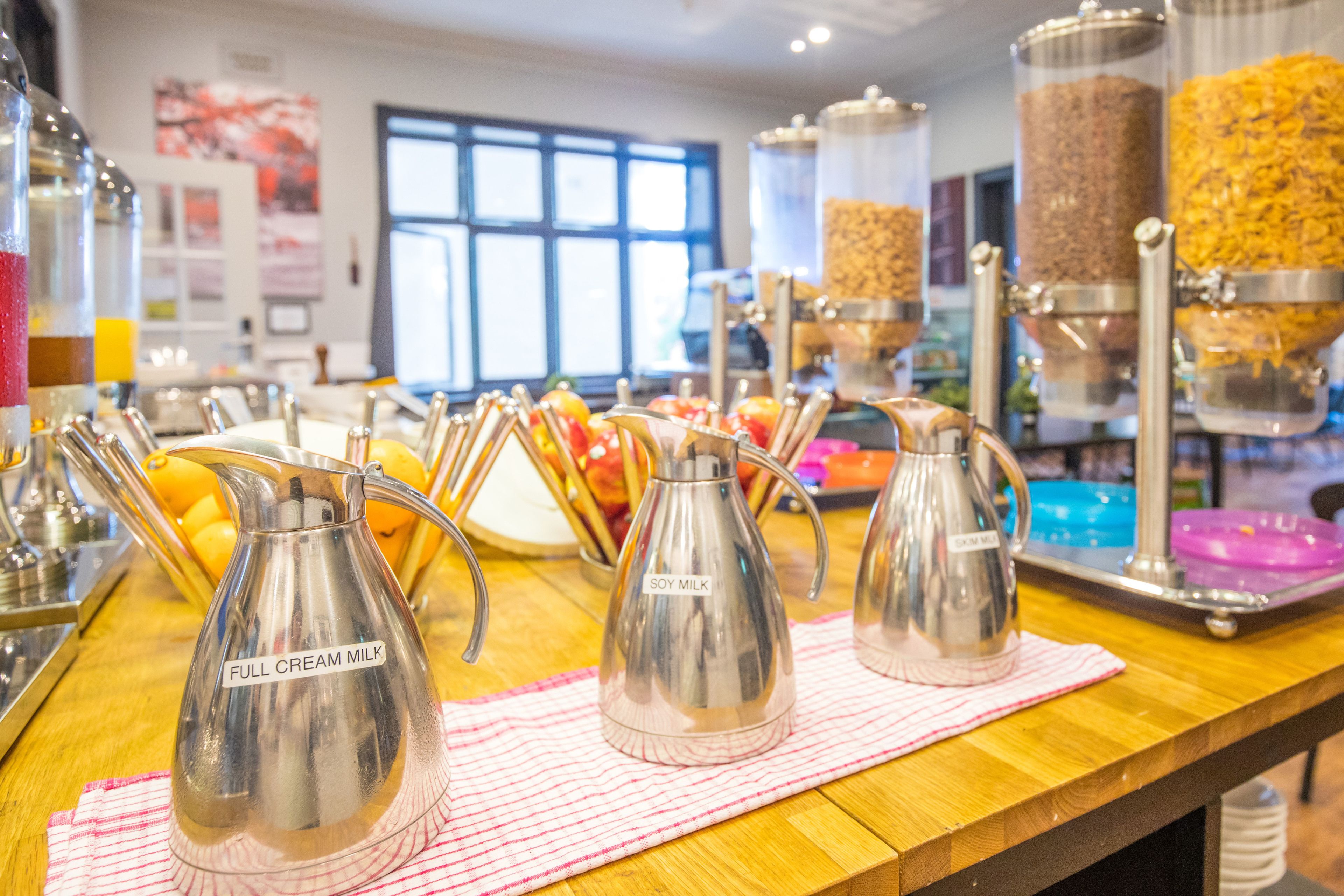 daily full breakfast (aud 20 per person)