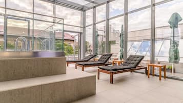 Una piscina techada