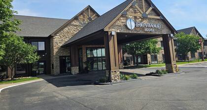 Ironwood Lodge, Lake Elmo, Series by Marriott