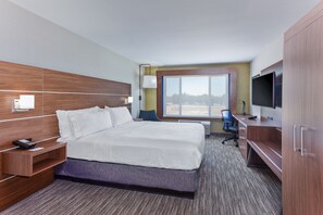 Desk, iron/ironing board, free cribs/infant beds, rollaway beds - Holiday Inn Express & Suites Elk Grove West I-5 by IHG (Elk Grove)