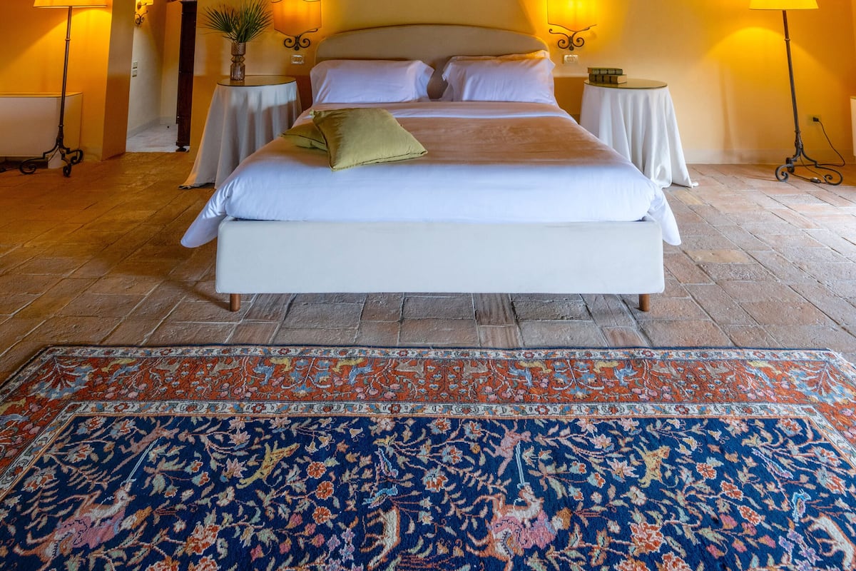Deluxe Room (Palazzo Viviani) | Hypo-allergenic bedding, down comforters, minibar, in-room safe