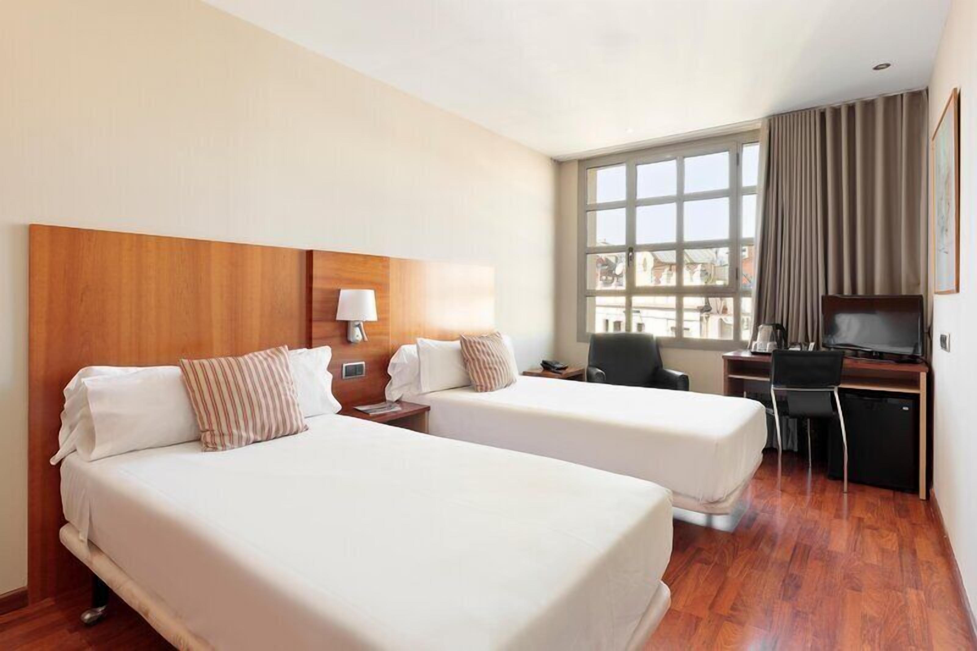Chambre Supérieure Double ou avec lits jumeaux