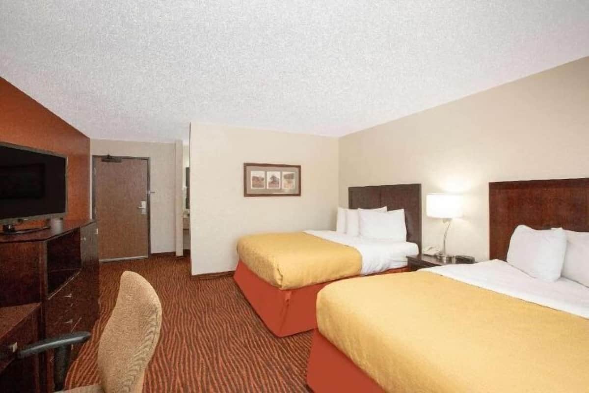 Individually decorated, individually furnished, desk, blackout drapes