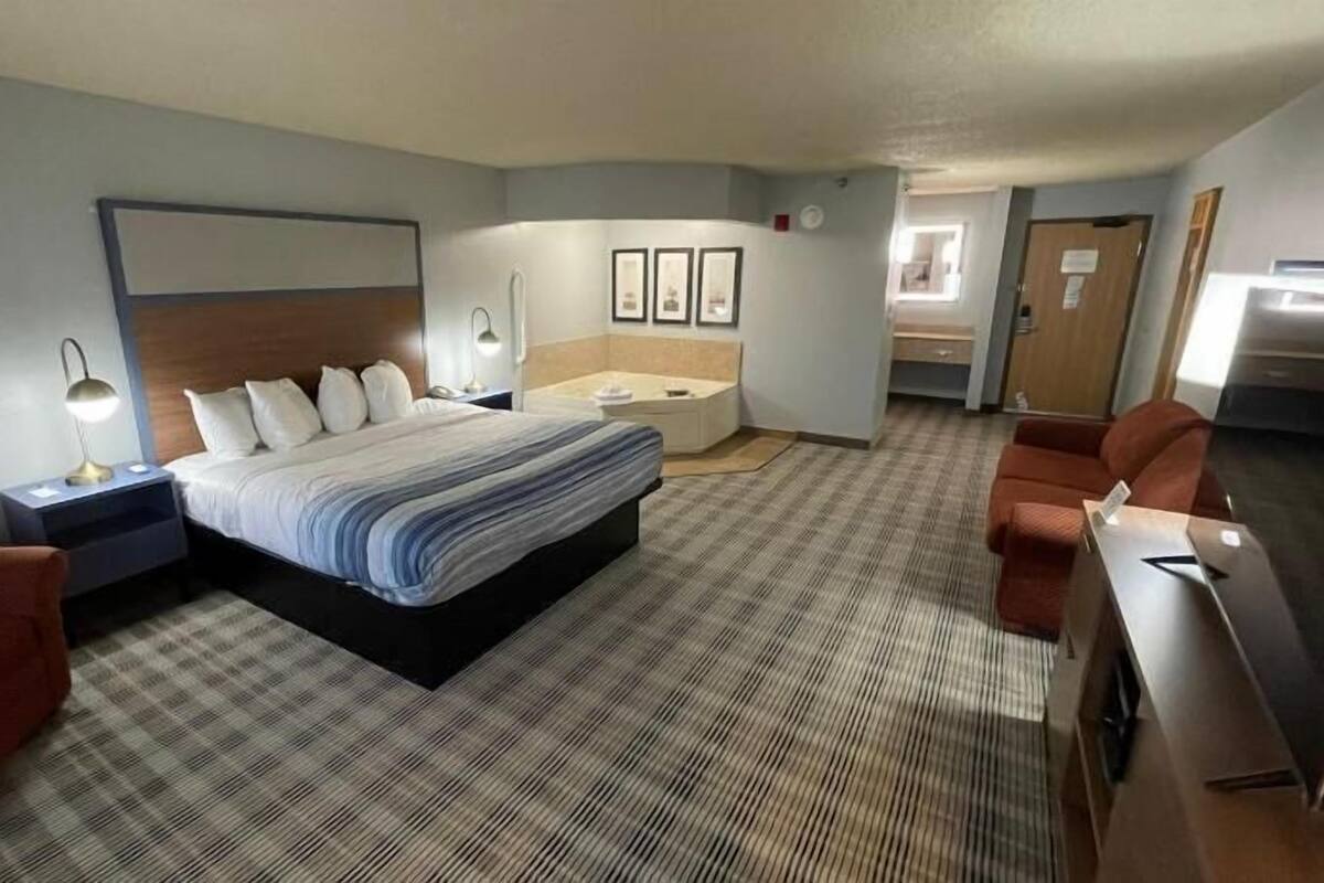 Ropa de cama de alta calidad y escritorio