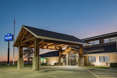 AmericInn by Wyndham Sayre