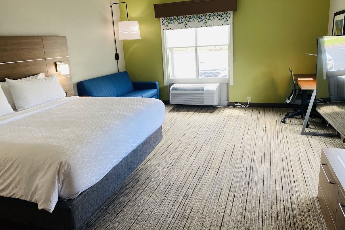 Tallelokero huoneessa, työpöytä