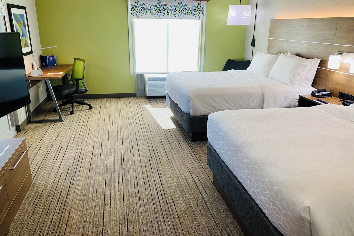 Standard Room, 2 Queen Beds | In-room safe, desk, laptop workspace, blackout drapes