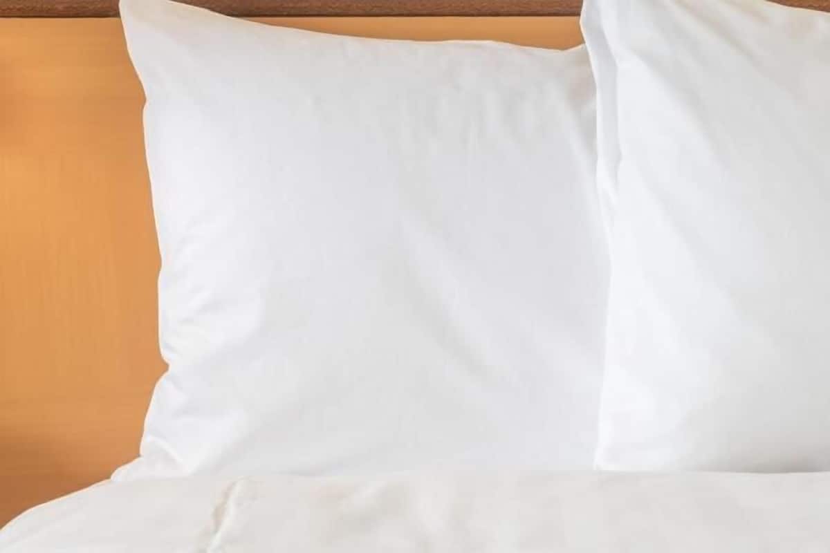 In-room safe, desk, laptop workspace, blackout curtains