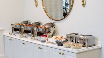 Free daily buffet breakfast