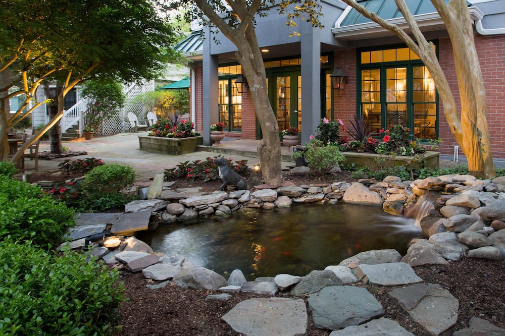 The Bellmoor Inn & Spa