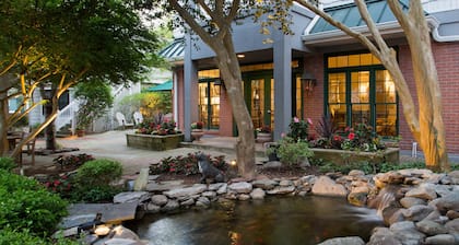 The Bellmoor Inn & Spa