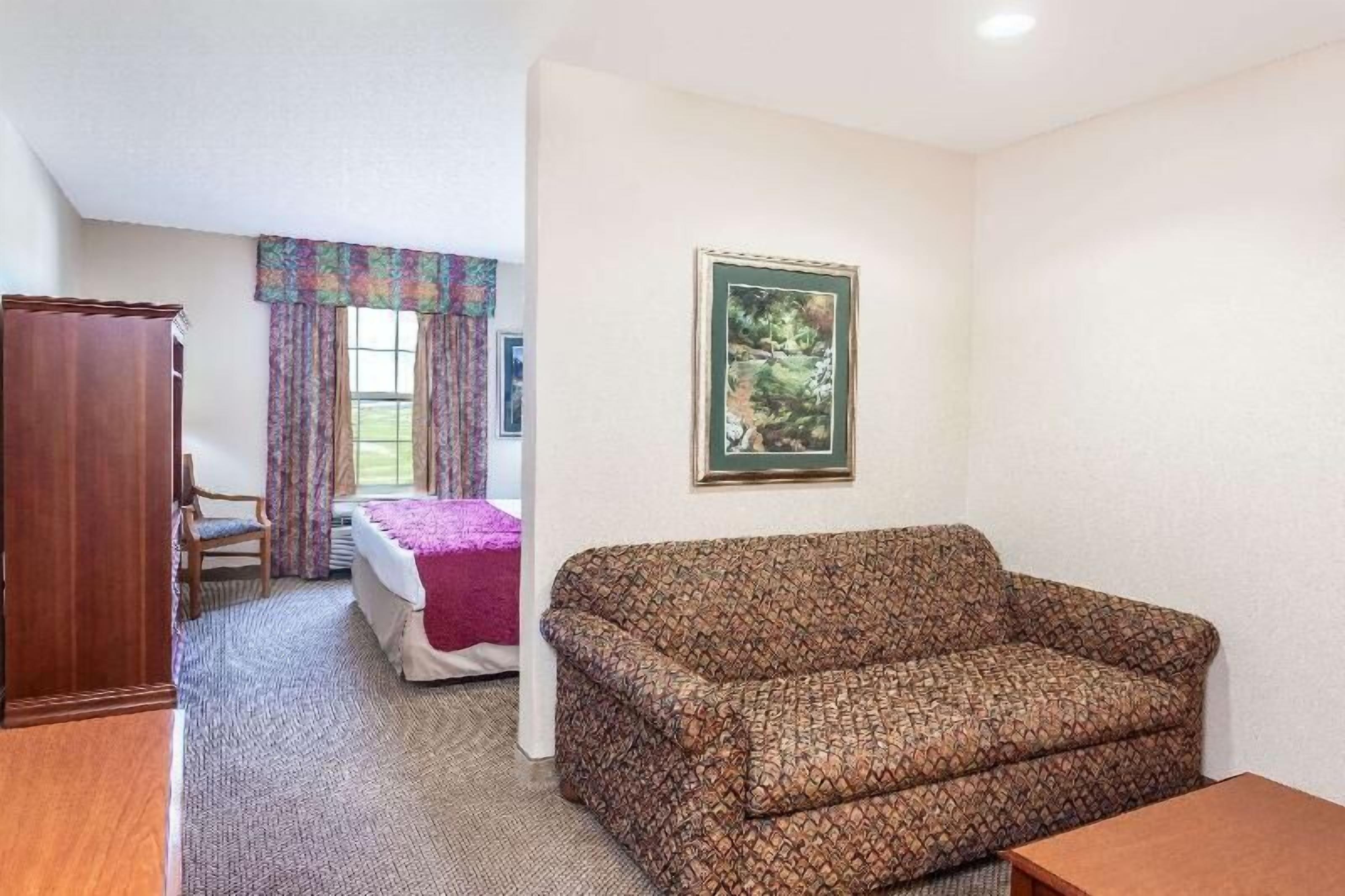 Living area | TV