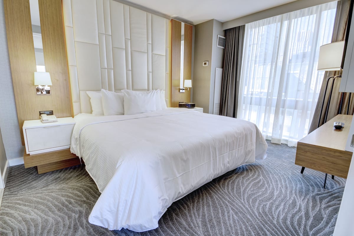 Standard-Suite, 1 Schlafzimmer, Küche | Hochwertige Bettwaren, Pillowtop-Betten, Zimmersafe, Schreibtisch