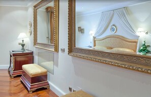 Premium bedding, minibar, in-room safe, desk - Alameda Palace (Salamanca)