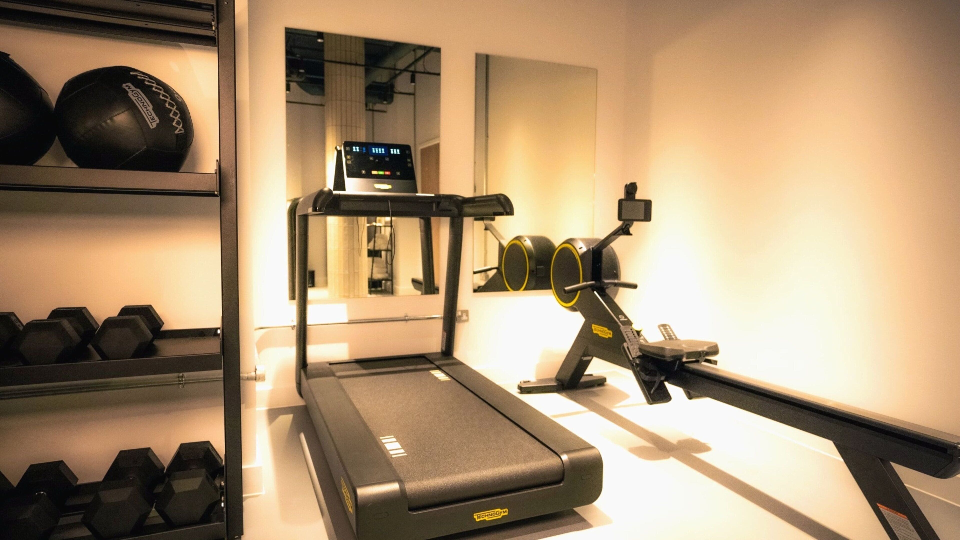 Photo - Holiday Inn London Camden Lock by IHG