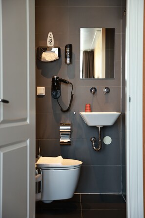 Bathroom - Ember Rae Amsterdam (Amsterdam)