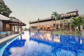 Outdoor pool - Pelangi Bali Hotel & Spa (Seminyak)